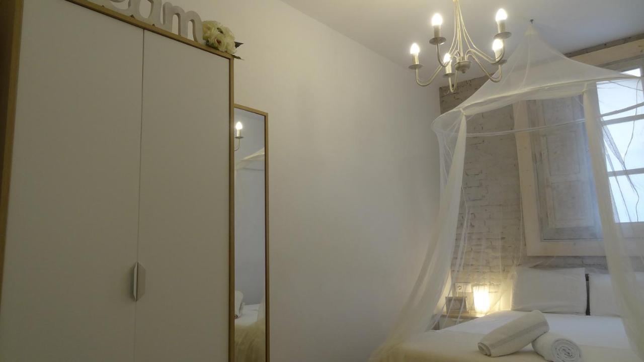 Suites By Eric Olsan Valencia Kültér fotó
